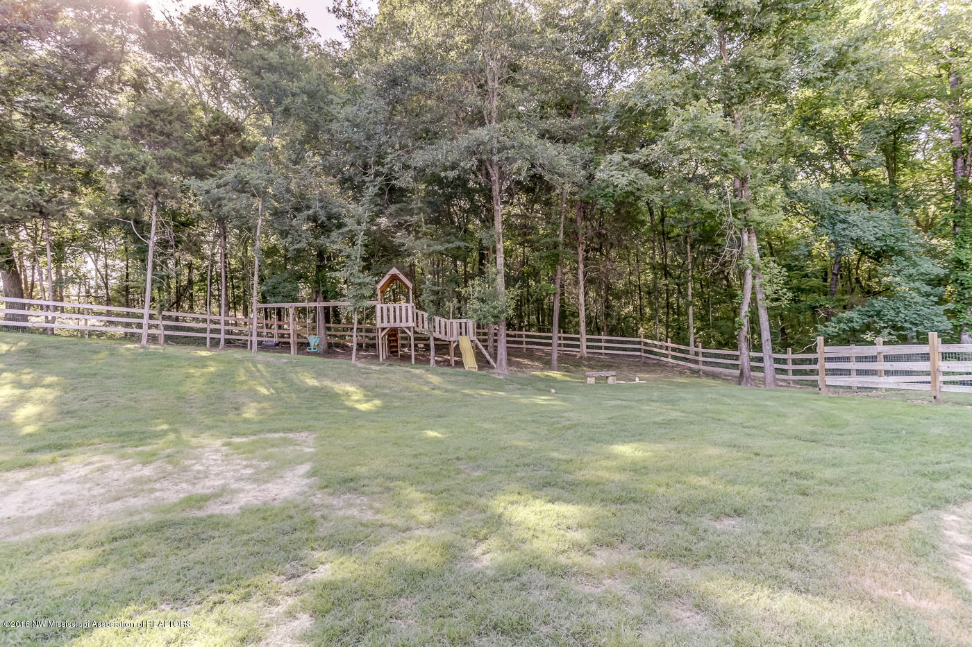 5263 Langston Road Byhalia, MS 38611 - Photo 10 of 29 G22A3875_6_7_8_9