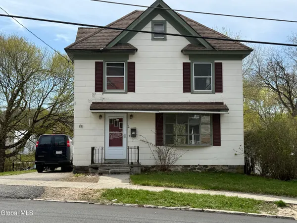 $164,000 | 74 Park Street, Gloversville, NY 12078