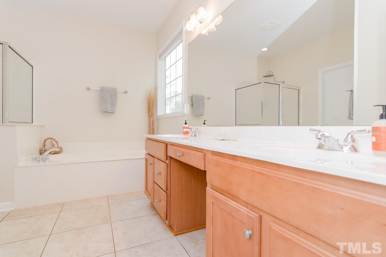 4417 Fairview Ridge Lane Apex, NC 27539 - Photo 15 of 25 Gallery Image 15