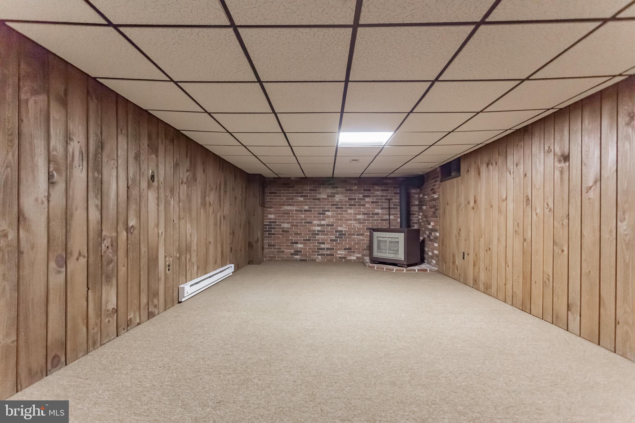696 Allentown Road Telford, PA 18969 - Photo 36 of 41 Gallery Image 36