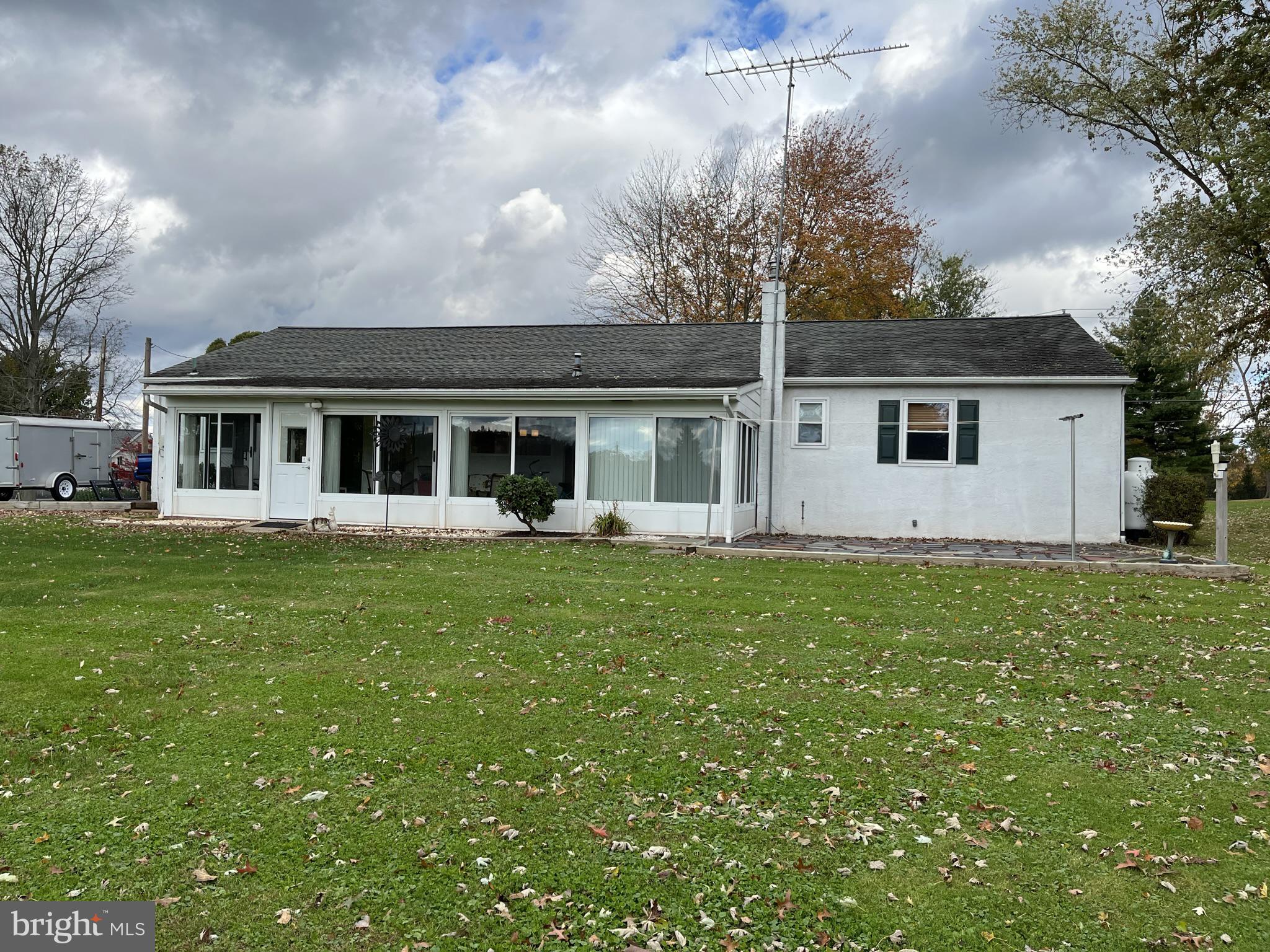 696 Allentown Road Telford, PA 18969 - Photo 4 of 41 Gallery Image 4