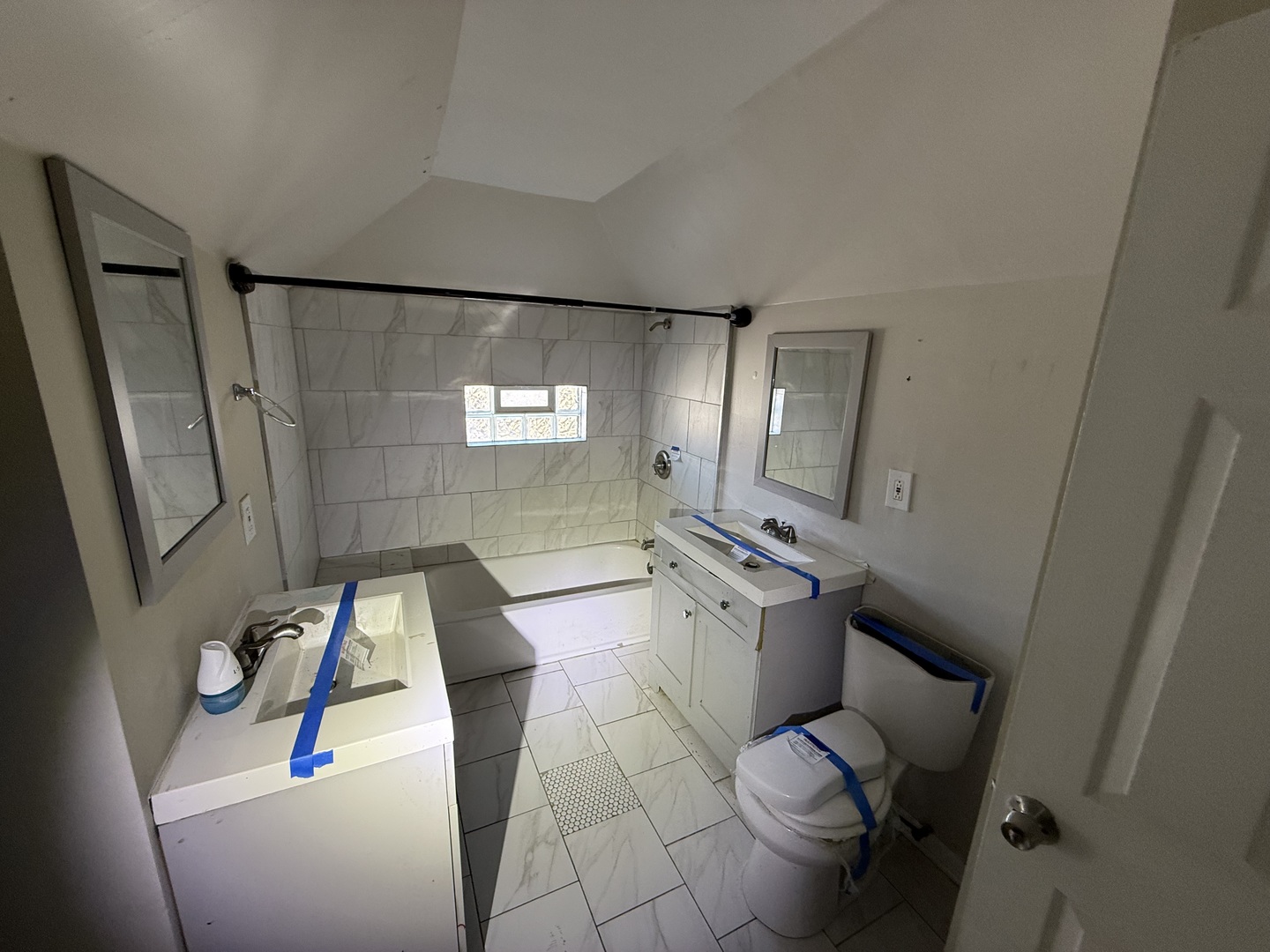 8917 South Elizabeth Street Chicago, IL 60620 - Photo 9 of 12