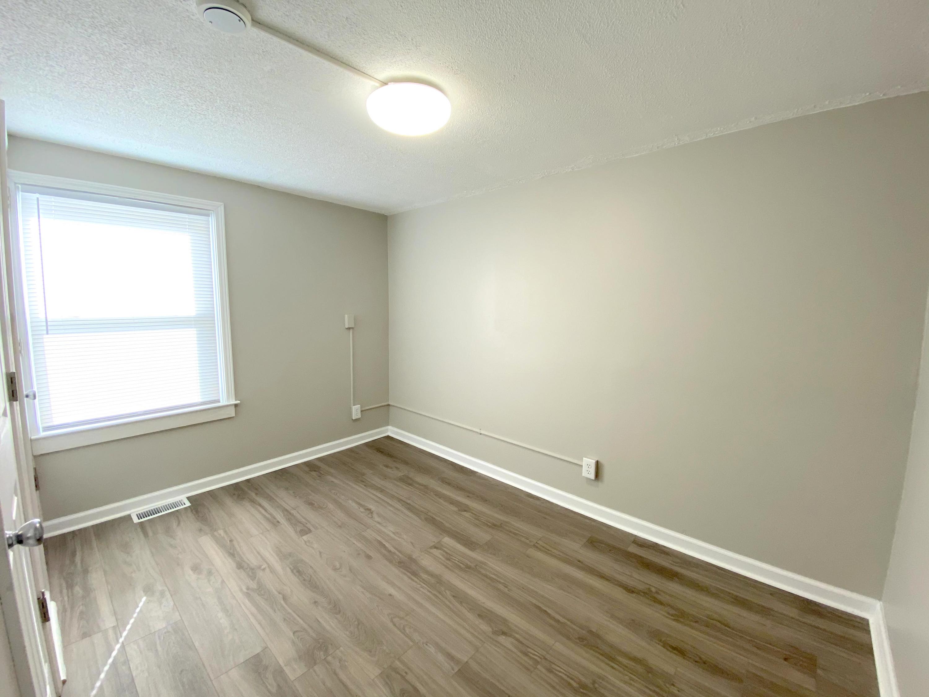 8623 Plantation Road Roanoke, VA 24019 - Photo 16 of 33 IMG_7730