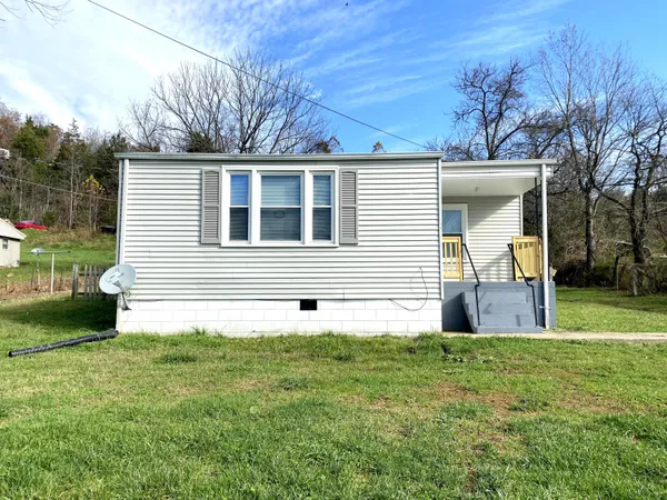 $1,499 | 8623 Plantation Road, Roanoke, VA 24019
