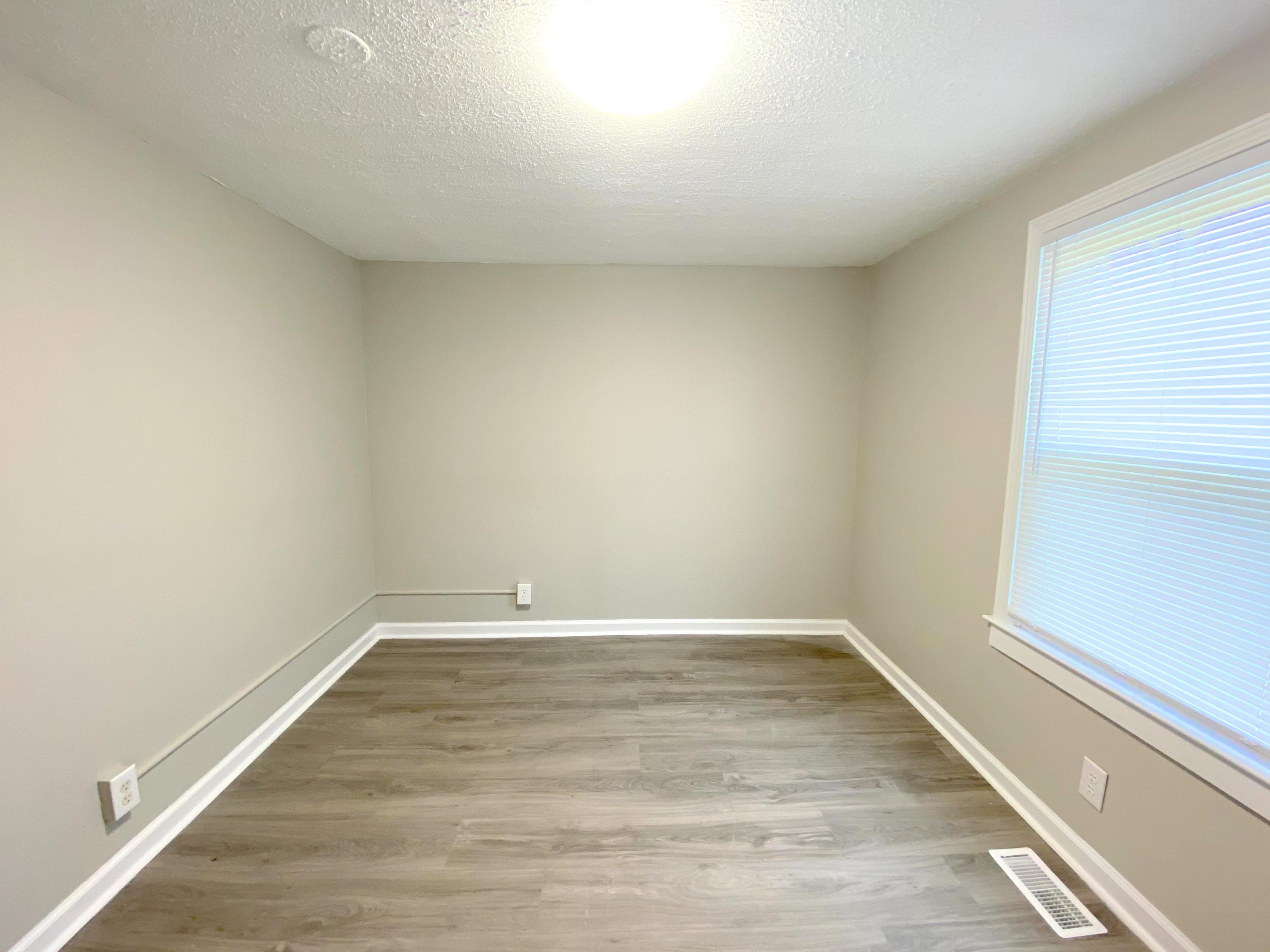 8623 Plantation Road Roanoke, VA 24019 - Photo 24 of 33 IMG_7743