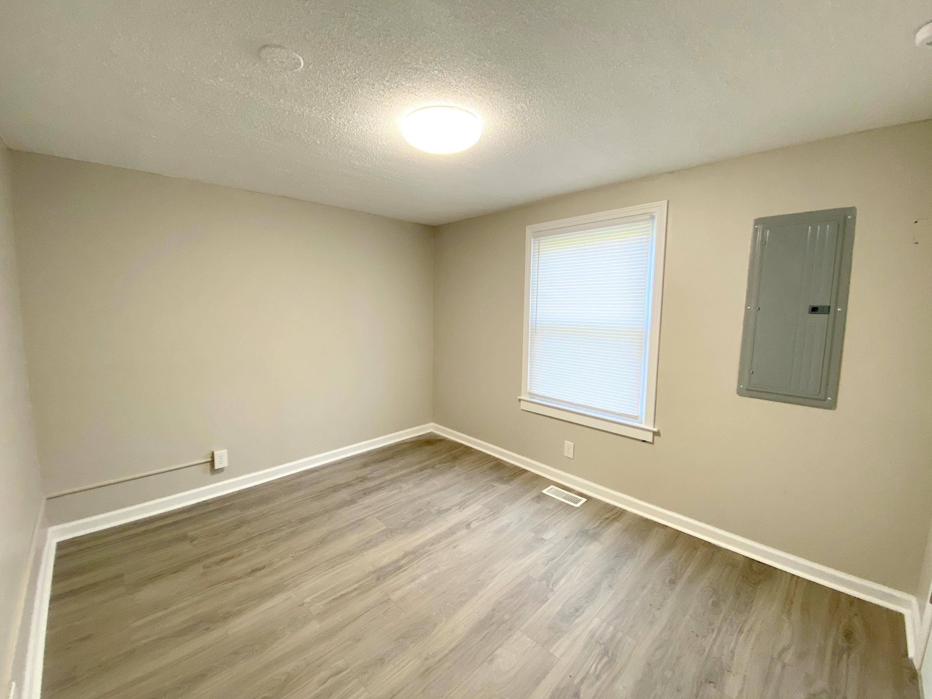 8623 Plantation Road Roanoke, VA 24019 - Photo 25 of 33 IMG_7744