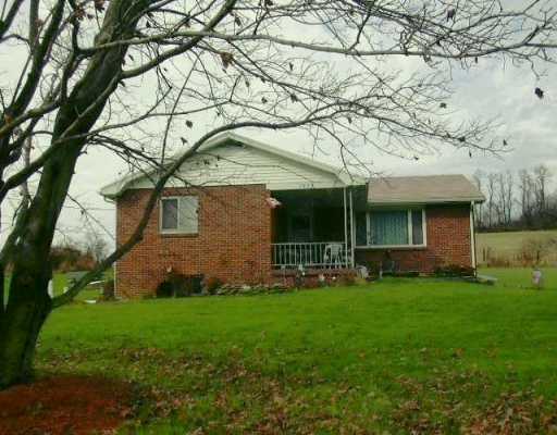 1875 McElree Road Washington, PA 15301 - Photo 1 of 8 Exterior Front.