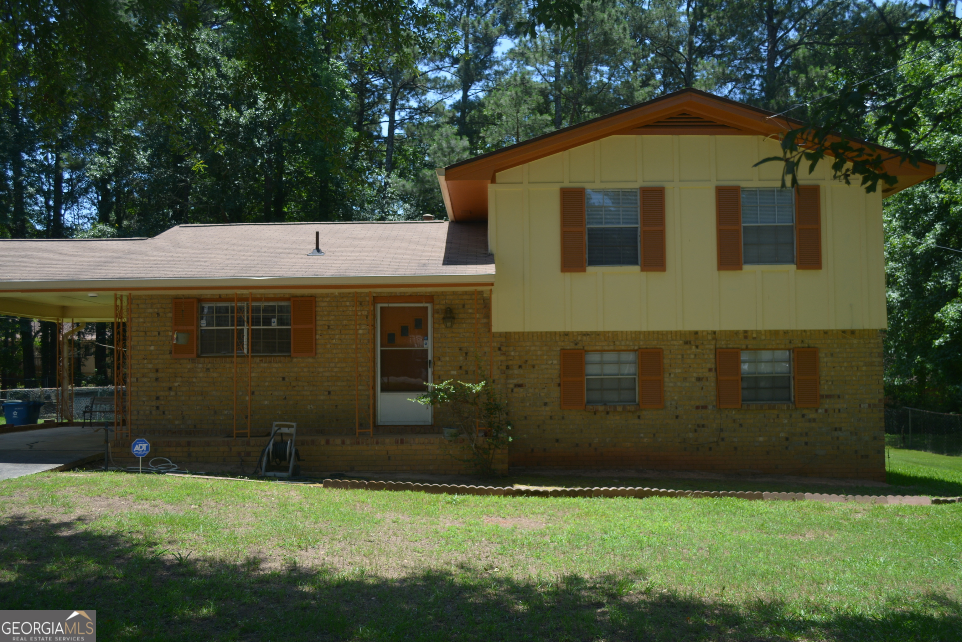 354 Roy Huie Road Riverdale, GA 30274 - Photo 5 of 48