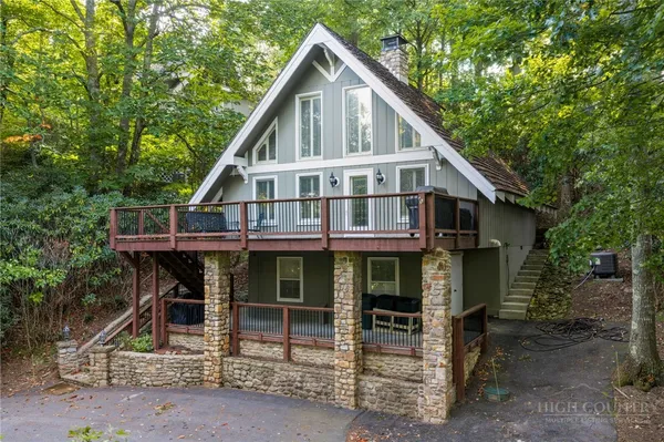 $700,000 | 244 Walnut, Boone, NC 28607