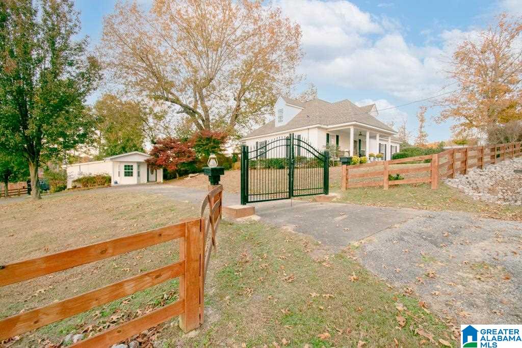 195 Mountain View Church Road Altoona, AL 35952 - Photo 2 of 49