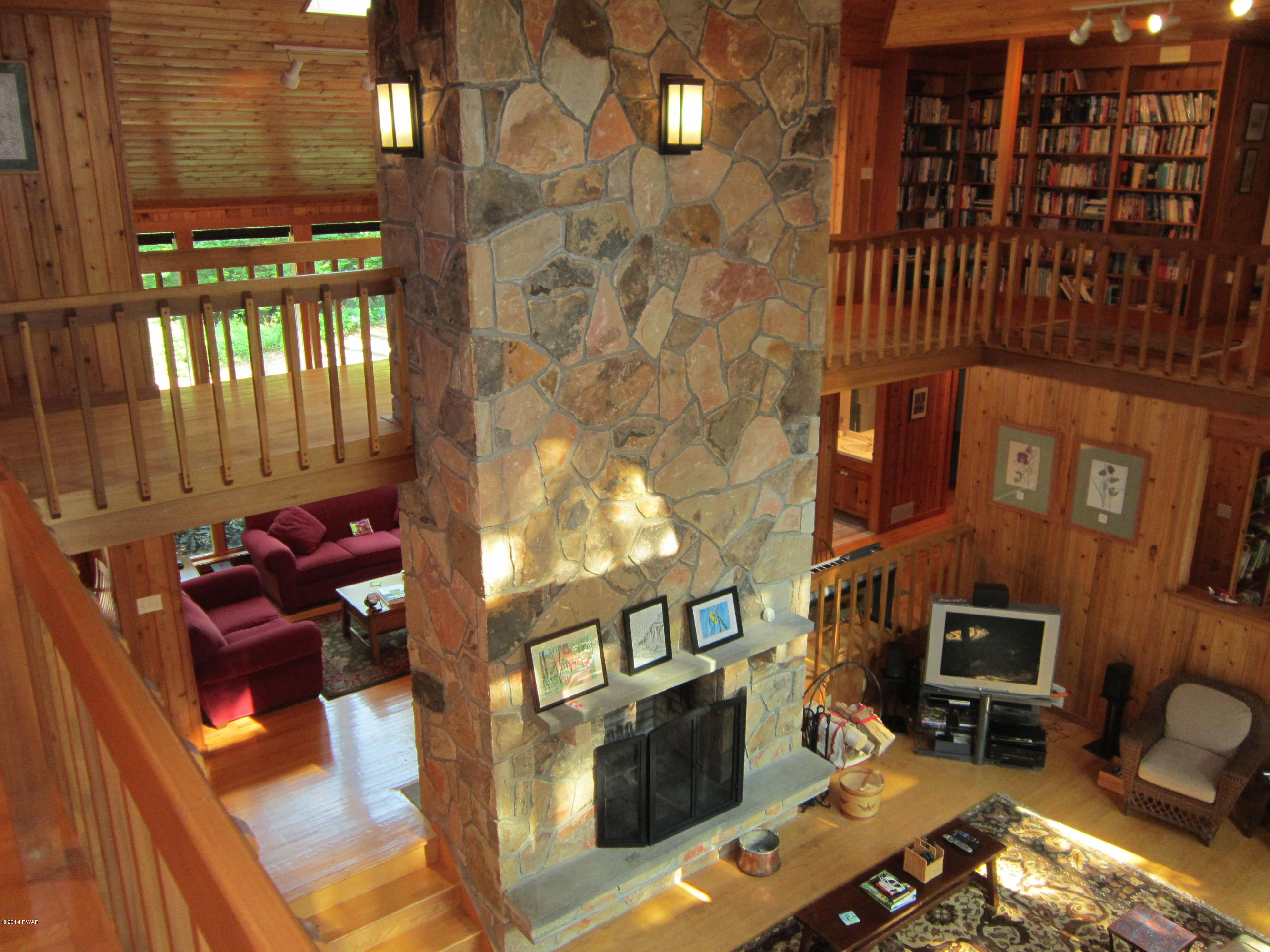 135 West Lk Road Greentown, PA 18426 - Photo 23 of 63