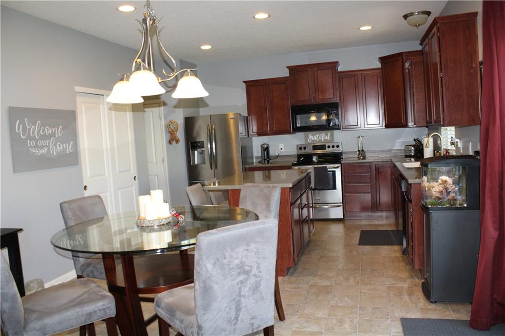2238 Walpole Road Brownsburg, IN 46112 - Photo 8 of 24