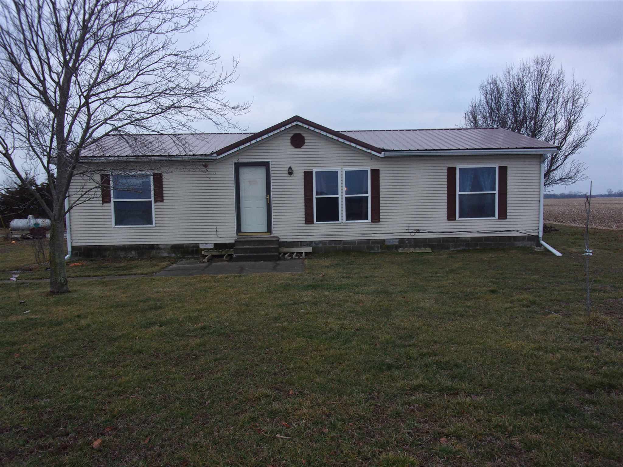12725 Jolliff Bridge Road Centralia, IL 62801 - Photo 1 of 42