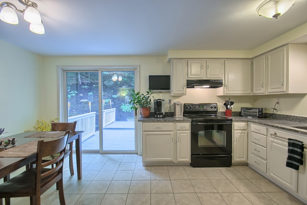 76 Rockrimmon Road Worcester, MA 01602 - Photo 16 of 27 Gallery Image 16