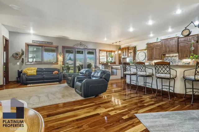 $727,500 | 49 Fairway Drive, Casper, WY 82604