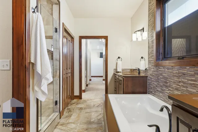 $727,500 | 49 Fairway Drive, Casper, WY 82604