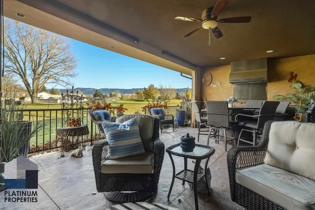 $727,500 | 49 Fairway Drive, Casper, WY 82604