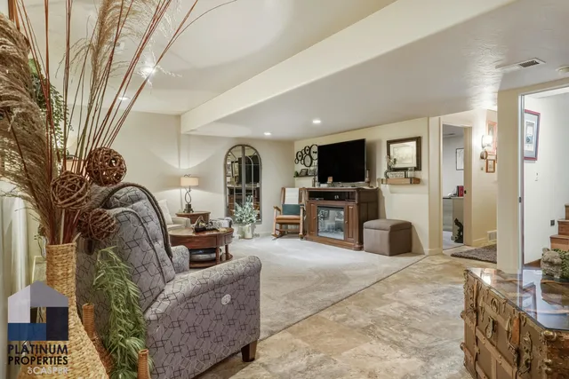 $727,500 | 49 Fairway Drive, Casper, WY 82604