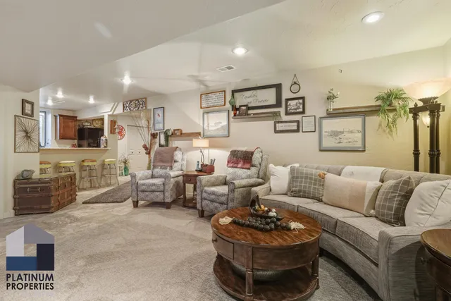 $727,500 | 49 Fairway Drive, Casper, WY 82604