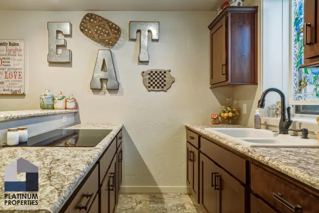 $727,500 | 49 Fairway Drive, Casper, WY 82604