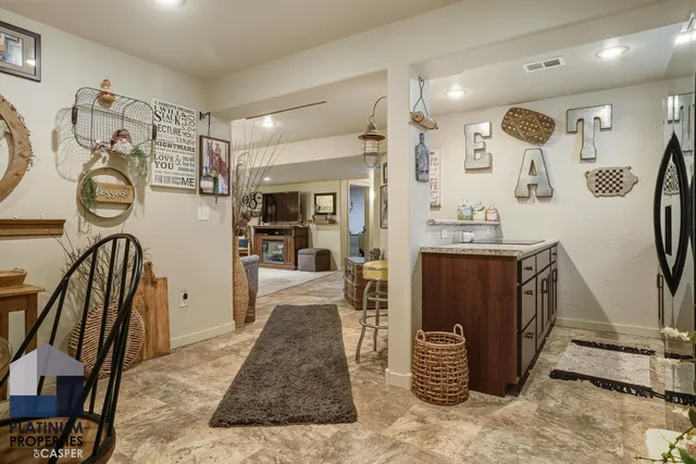 $727,500 | 49 Fairway Drive, Casper, WY 82604