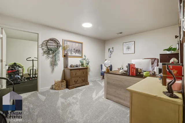 $727,500 | 49 Fairway Drive, Casper, WY 82604