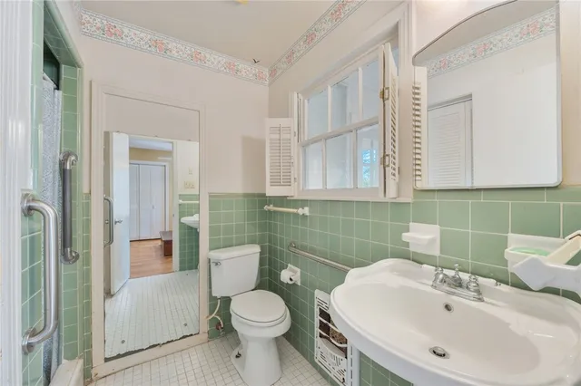 $695,000 | 1201 Walton Drive, College Station, TX 77840