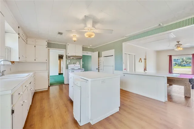 $695,000 | 1201 Walton Drive, College Station, TX 77840