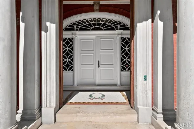 $2,450,000 | 4341 Westminster Place, St. Louis, MO 63108