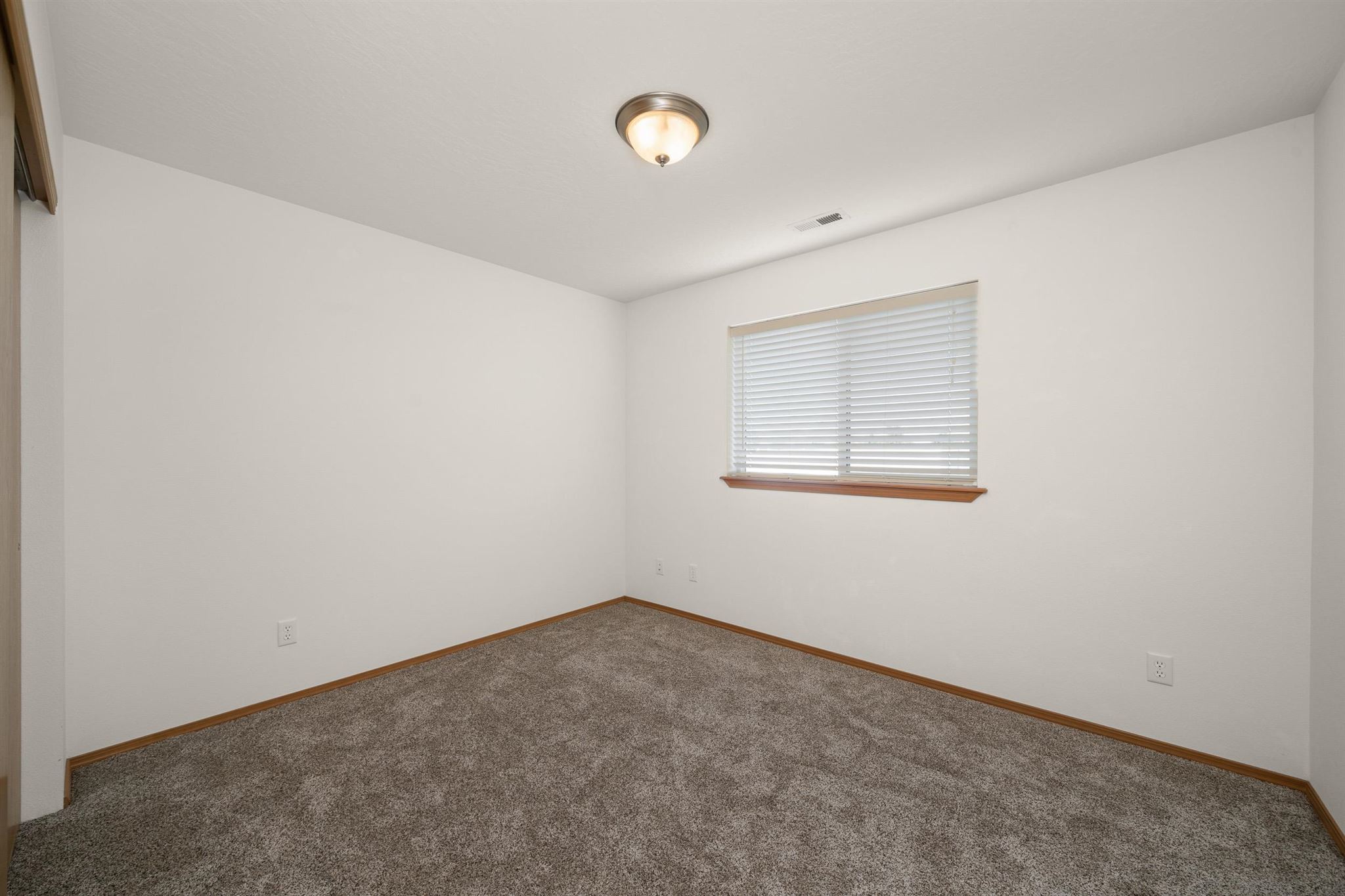 818 North Fox Ridge Road Medical Lake, WA 99022 - Photo 11 of 21 Gallery Image 11