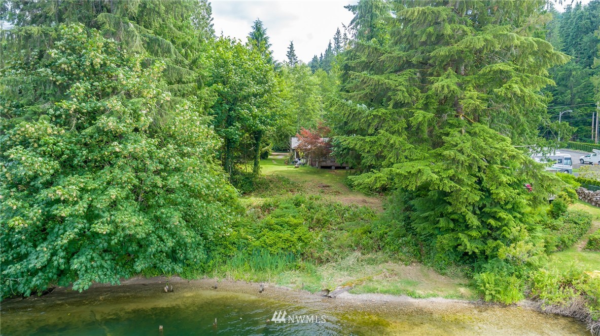 24123 South Lake Roesiger Road Snohomish, WA 98290 - Photo 5 of 7