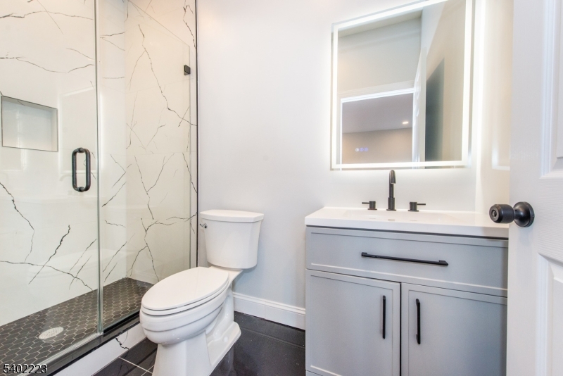 50 Grand Avenue Ridgefield Park, NJ 07660 - Photo 22 of 35