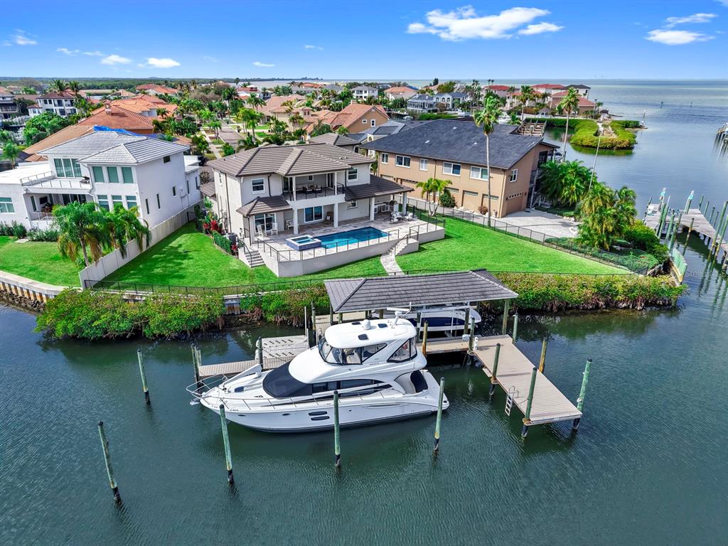 901 Capriccio Lane Apollo Beach, FL 33572 - Photo 4 of 83
