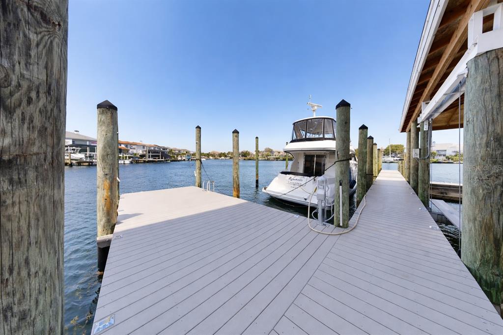 901 Capriccio Lane Apollo Beach, FL 33572 - Photo 80 of 83