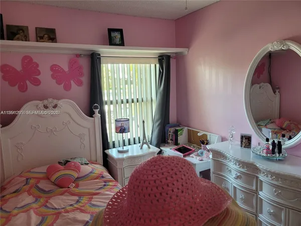 $3,000 | 4919 Southwest 139th Court, Miami, FL 33175