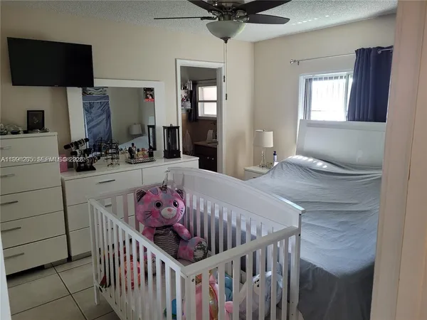 $3,000 | 4919 Southwest 139th Court, Miami, FL 33175