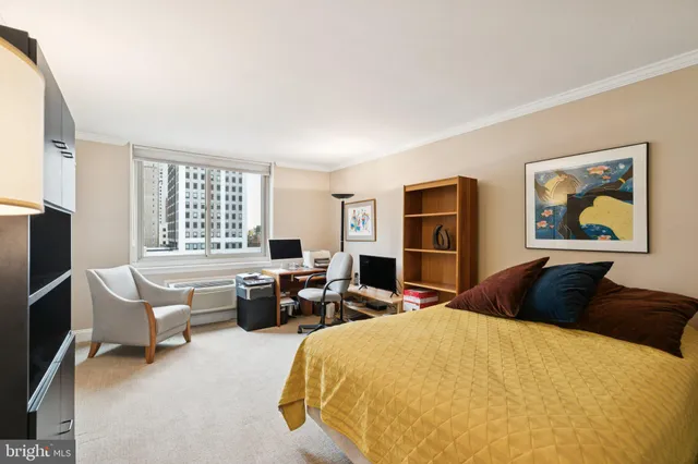 $415,000 | 1919 Chestnut Street, Unit 707, Philadelphia, PA 19103