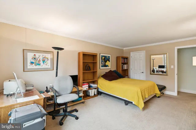 $415,000 | 1919 Chestnut Street, Unit 707, Philadelphia, PA 19103