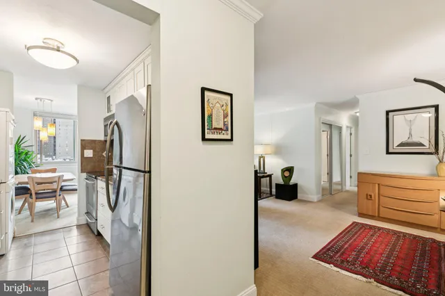 $415,000 | 1919 Chestnut Street, Unit 707, Philadelphia, PA 19103
