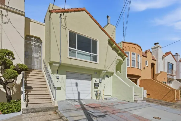 $1,380,000 | 152 West Moltke Street, Daly City, CA 94014