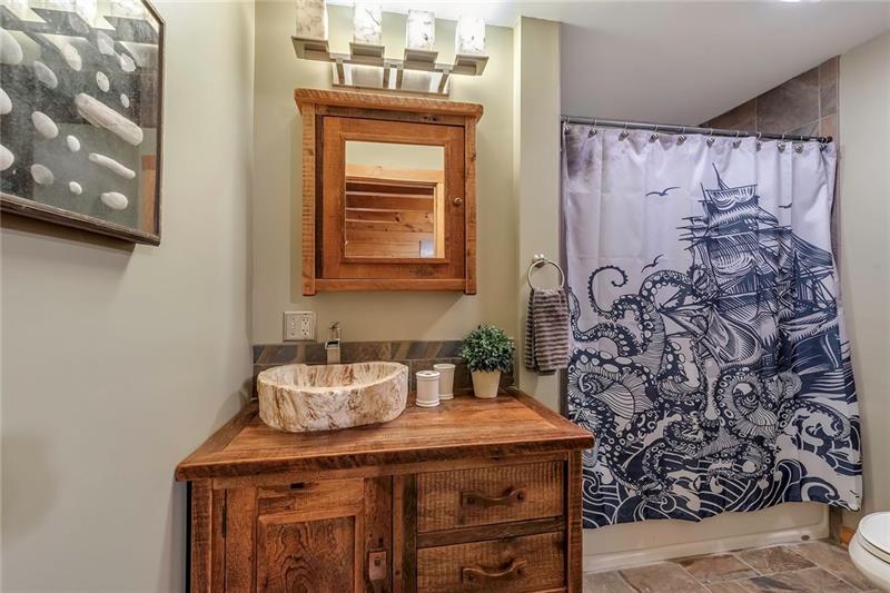 141 Park Road Aliquippa, PA 15001 - Photo 13 of 25 Gallery Image 13