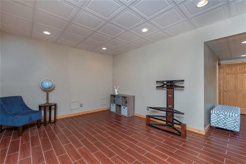 141 Park Road Aliquippa, PA 15001 - Photo 21 of 25 Gallery Image 21