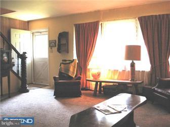 78 Homestead Road Levittown, PA 19056 - Photo 7 of 12 Gallery Image 7