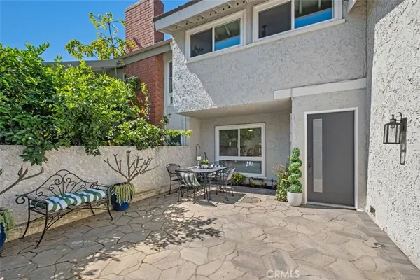 $1,098,000 | 14135 Elystan Circle, Westminster, CA 92683