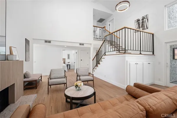 $1,098,000 | 14135 Elystan Circle, Westminster, CA 92683