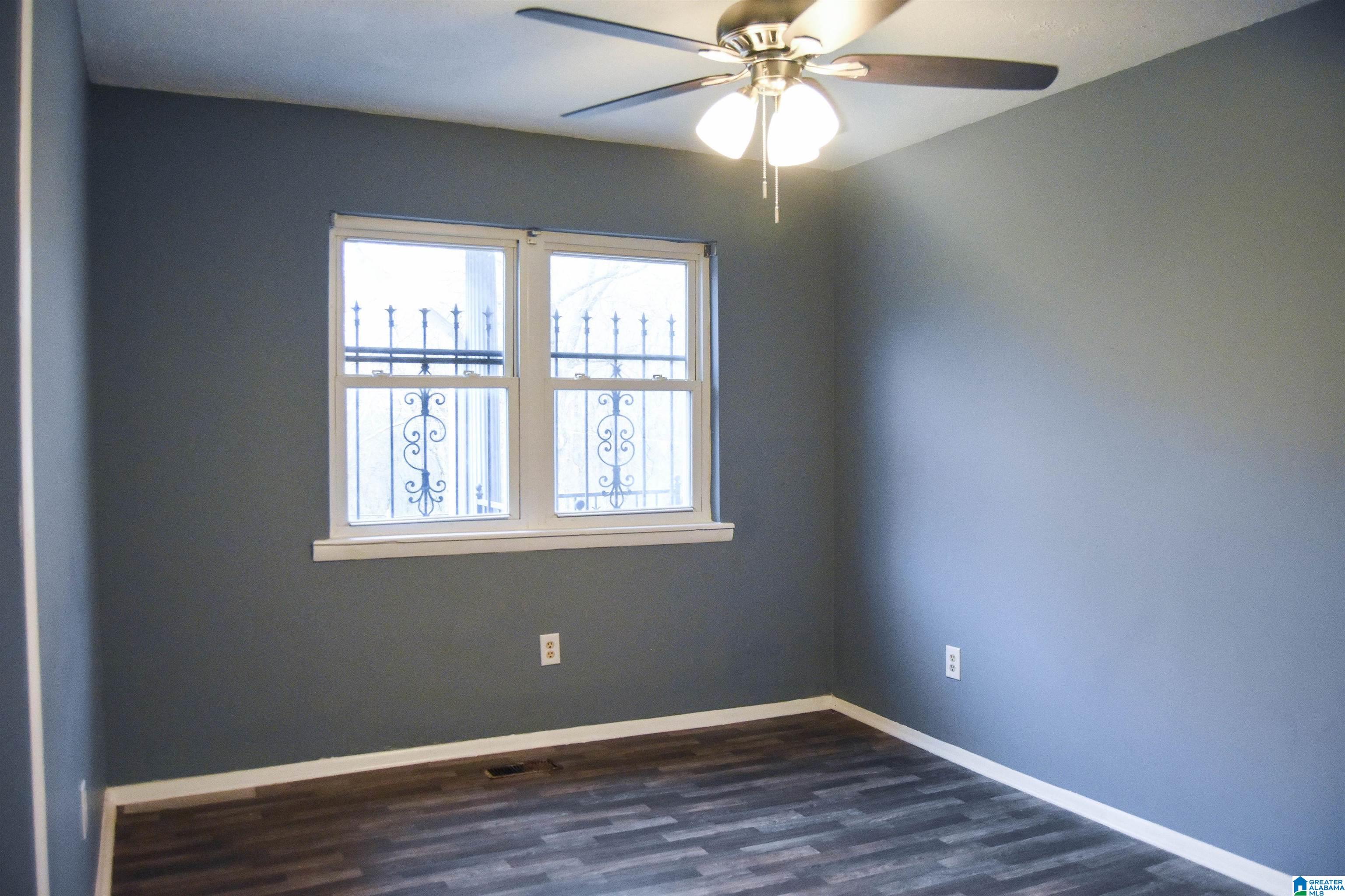 932 Parker Street Anniston, AL 36201 - Photo 18 of 37