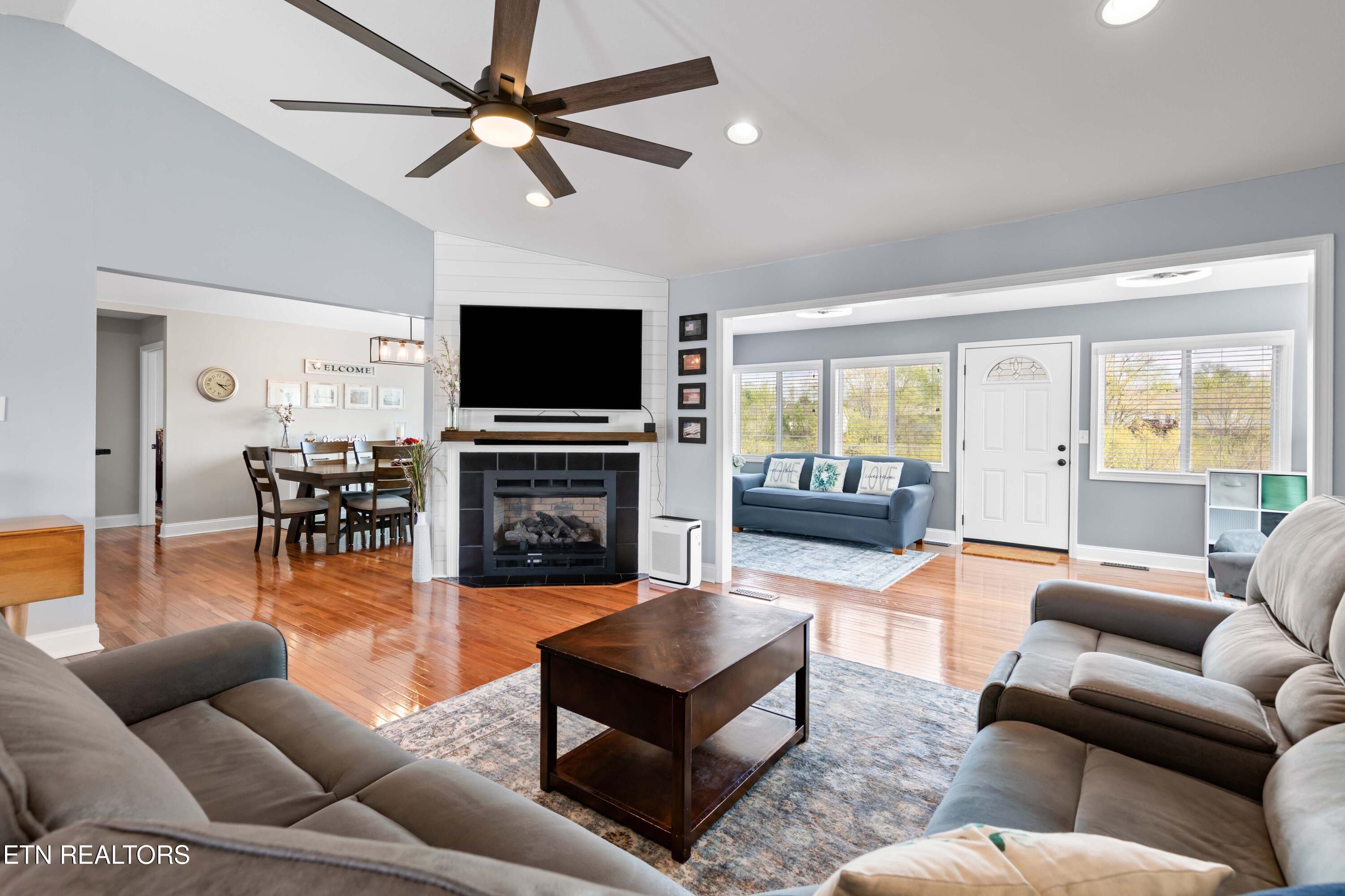 309 Strata Court Seymour, TN 37865 - Photo 7 of 57 030A7231