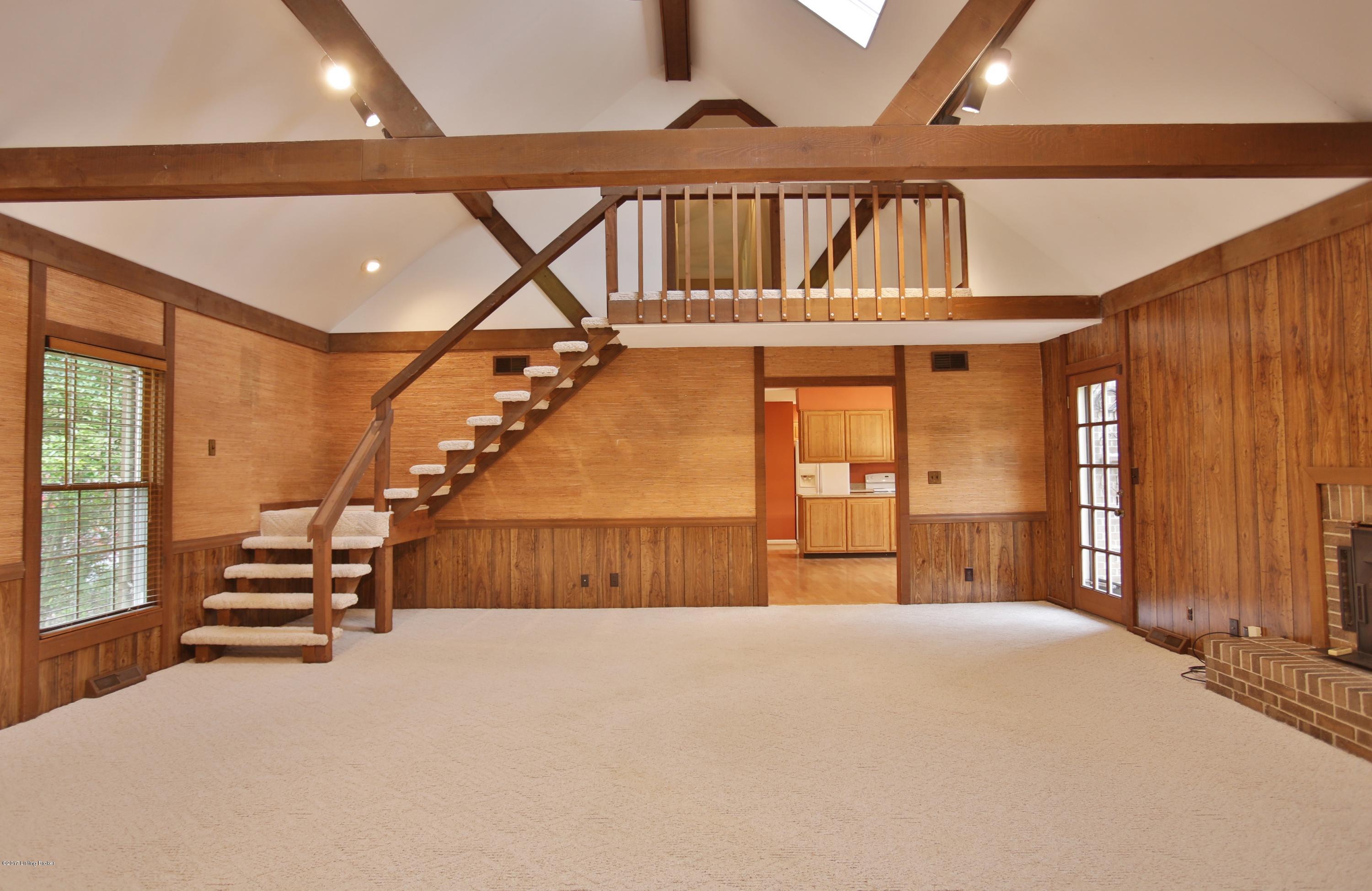 1508 Northwind Road Louisville, KY 40207 - Photo 13 of 33 Family room