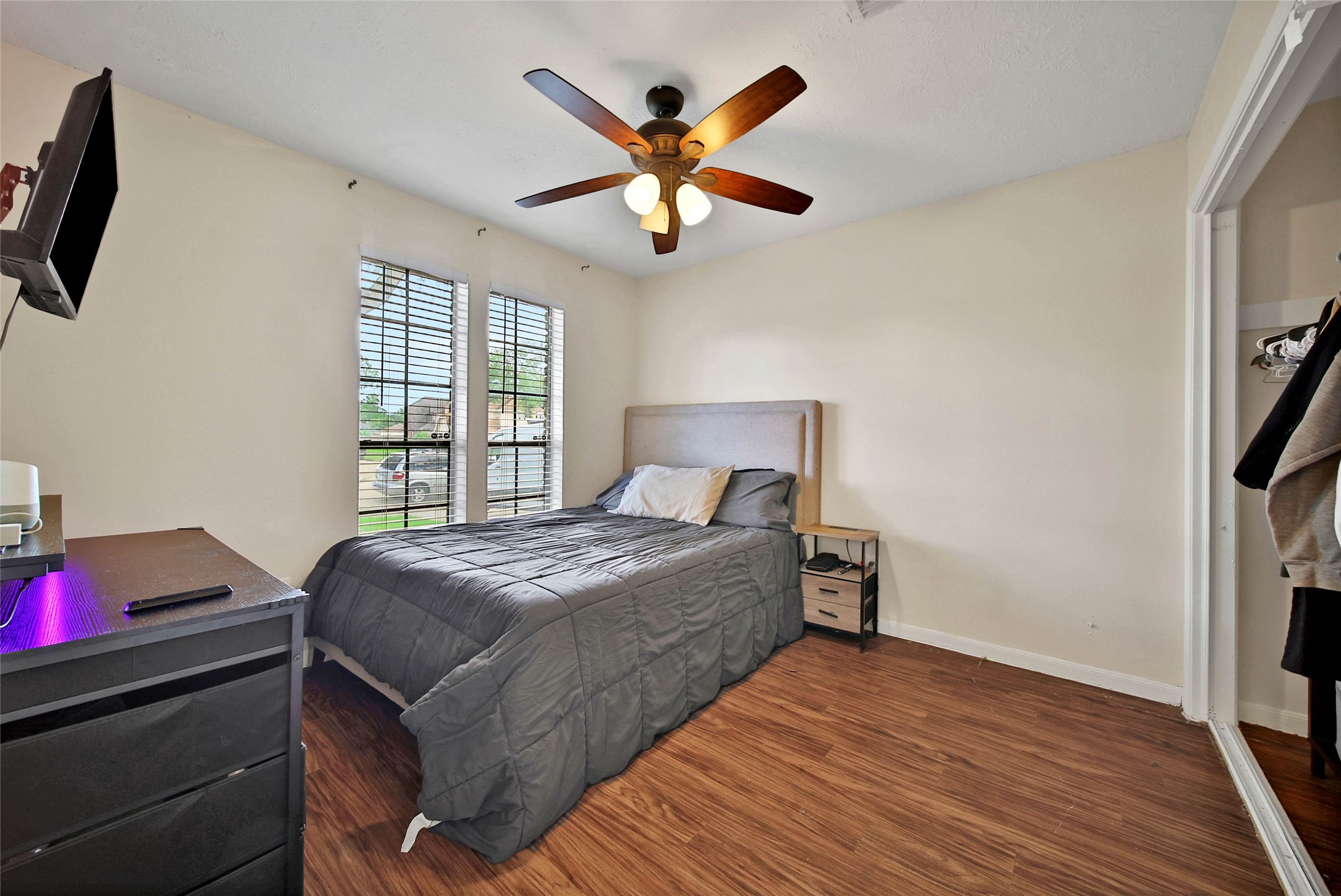 15319 Rio Plaza Drive Houston, TX 77083 - Photo 21 of 26 Second bedroom.