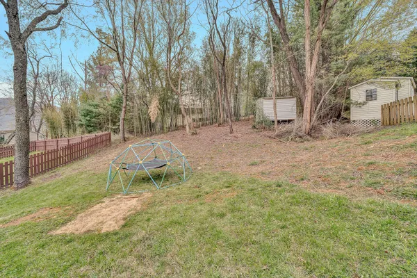 $429,500 | 3523 Apricot Trail, Roanoke, VA 24012